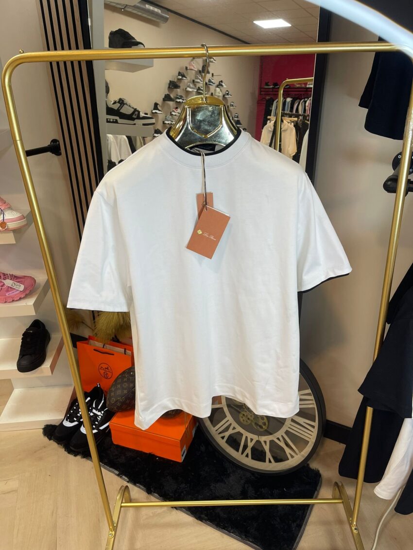 Loro Piana Tshirt Black and White
