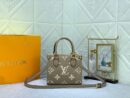 LV bag crème