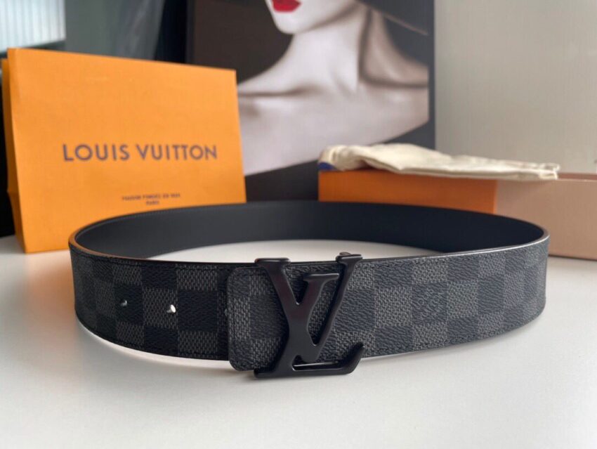 LV RIEM BLACK