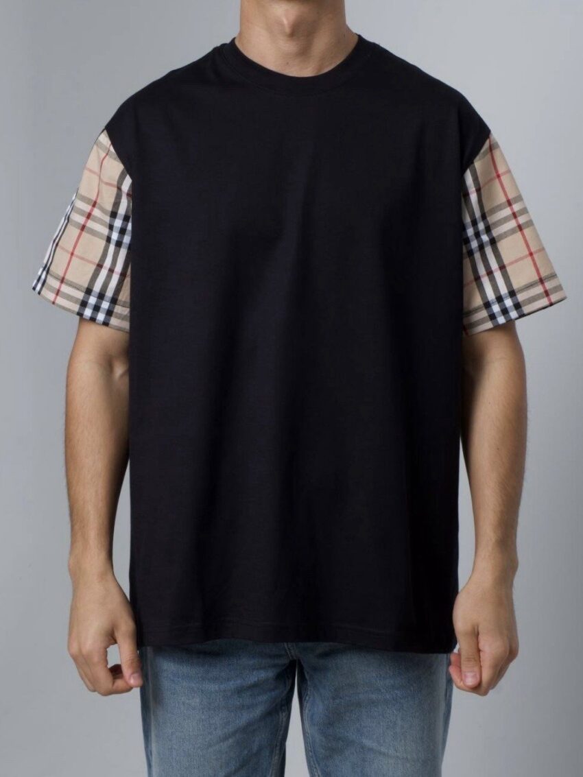 BURBERRY T-shirt -Black