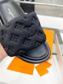 Lv Pool Pillow Black