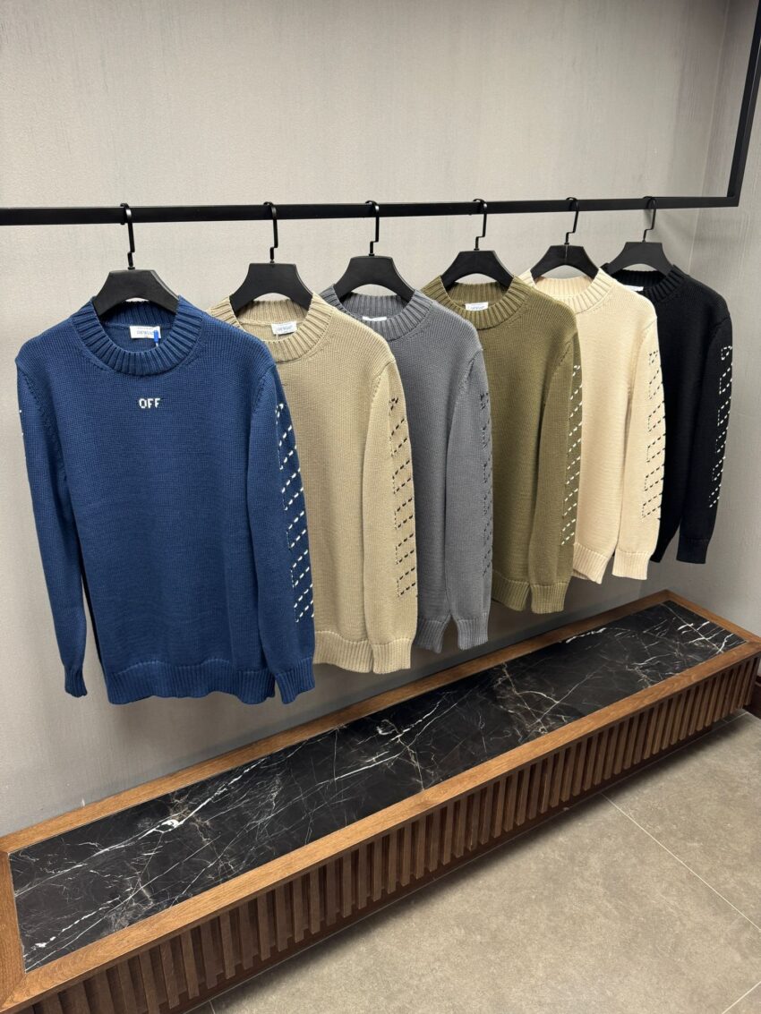 OFF-WHITE Sweater black and crème