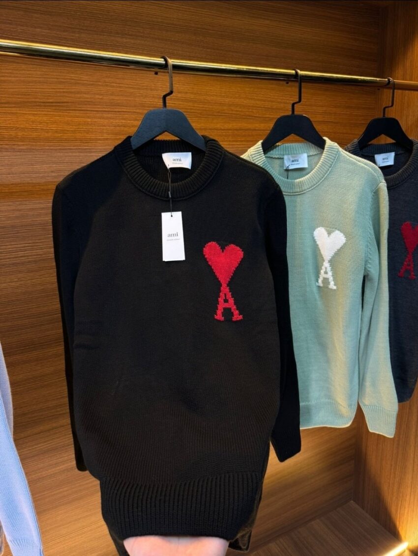 Ami Sweater 2colours