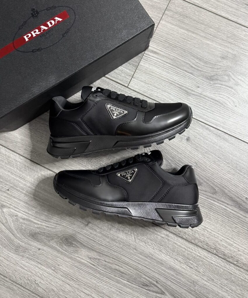 Prada Prax 01 Re-Nylon Black