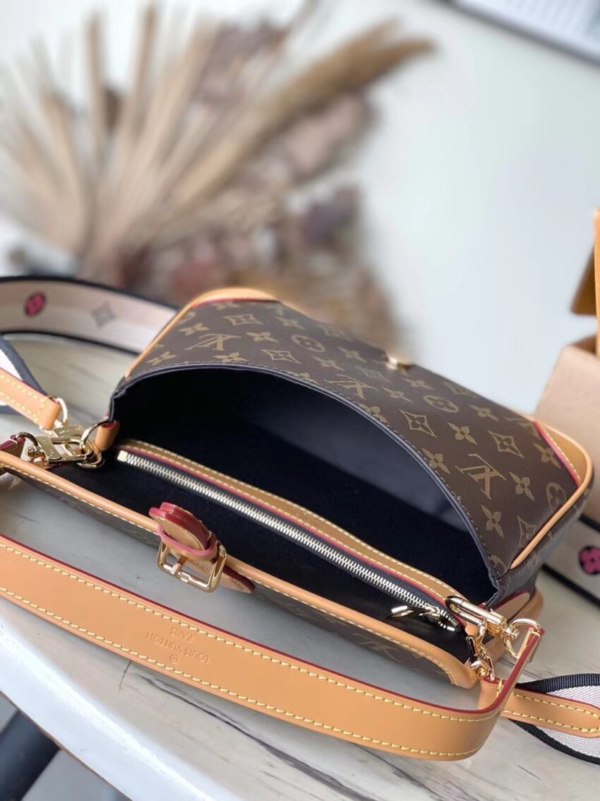Louis Vuitton Diane Satchel Bag - Afbeelding 8