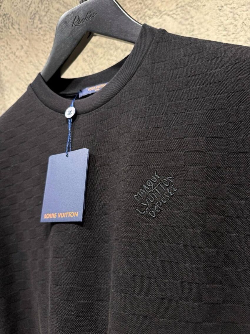 Lv T-shirt Black