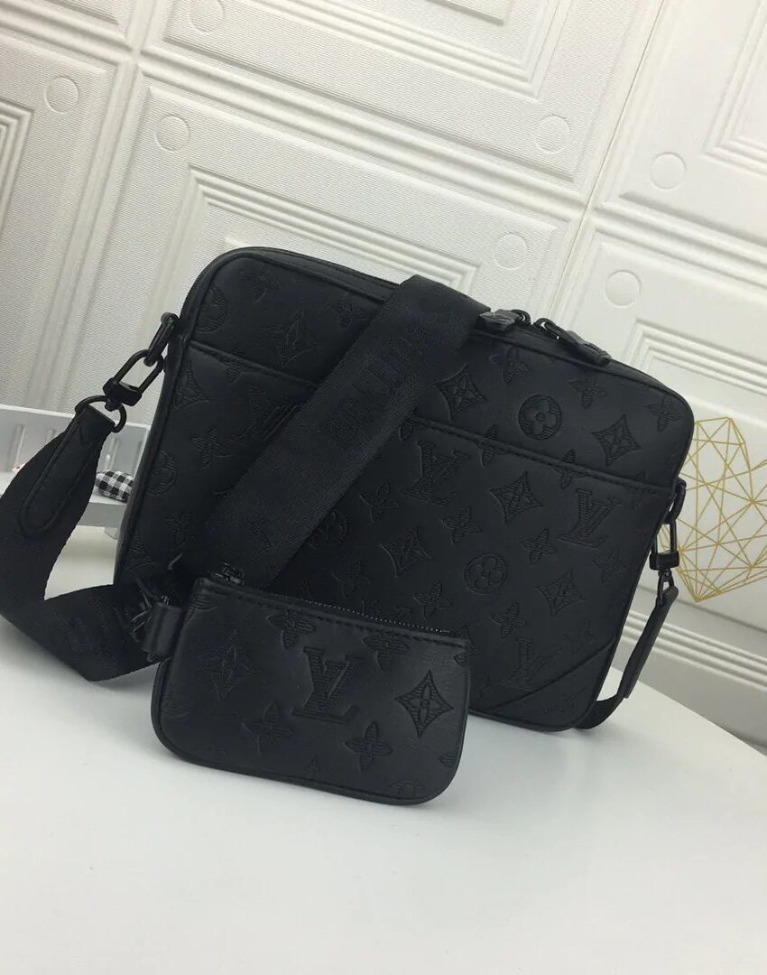 Louis Vuitton Duo Messenger Bag Black