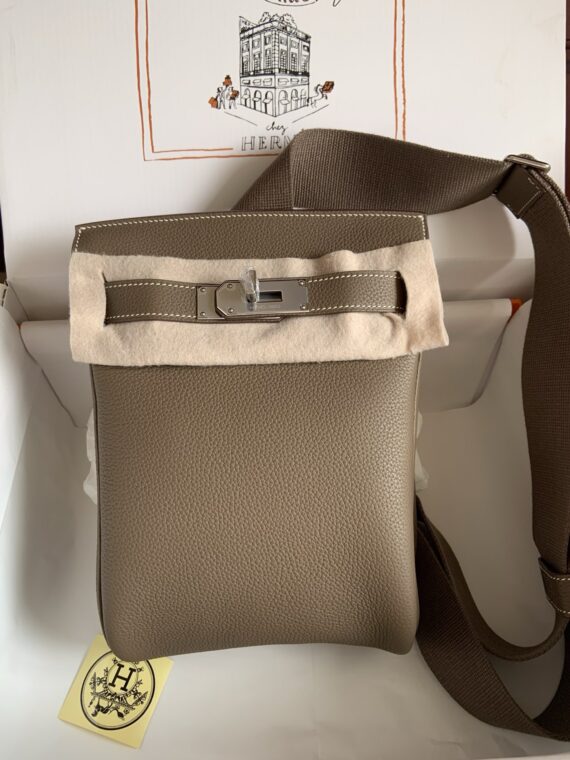 Hermès Hac a Dos PM - Étoupe - PHW