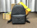 Louis Vuitton discover Backpack monogram
