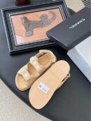Chanel sandalen glanzend lamsleer - Beige