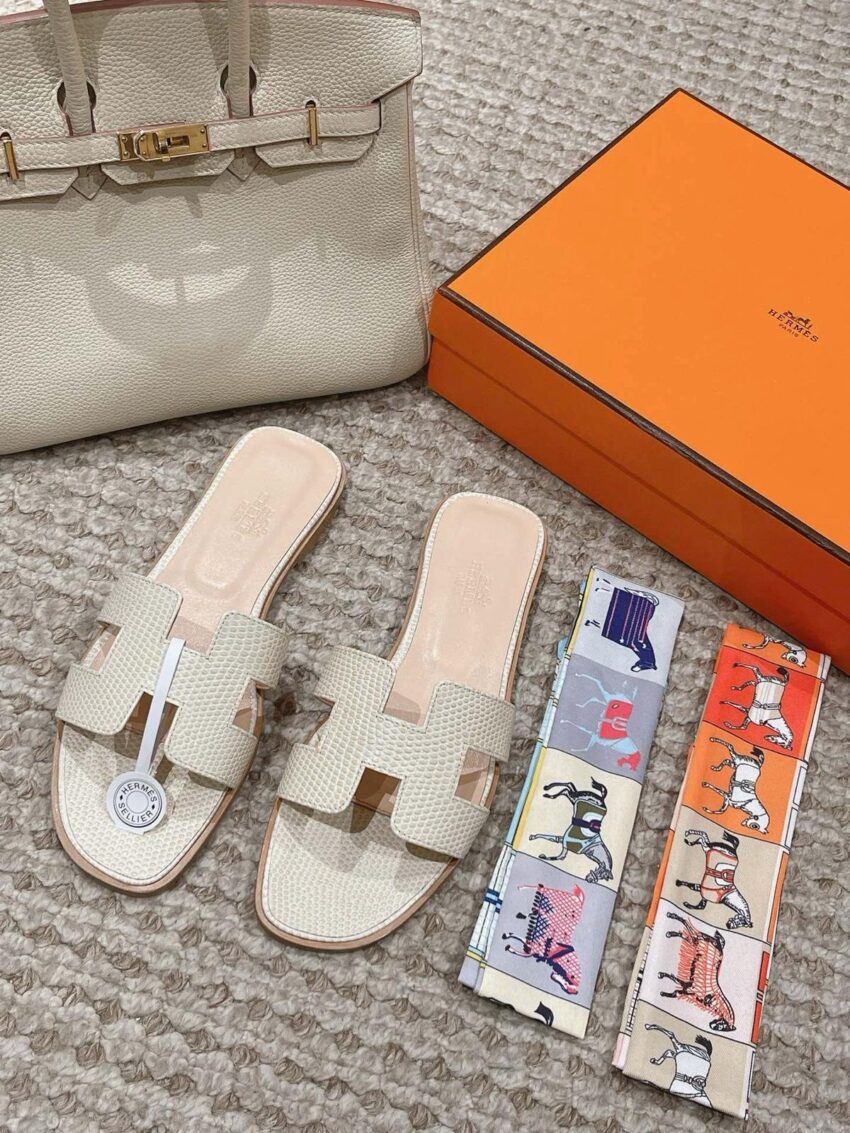 Hermès Oran - White Croco leather