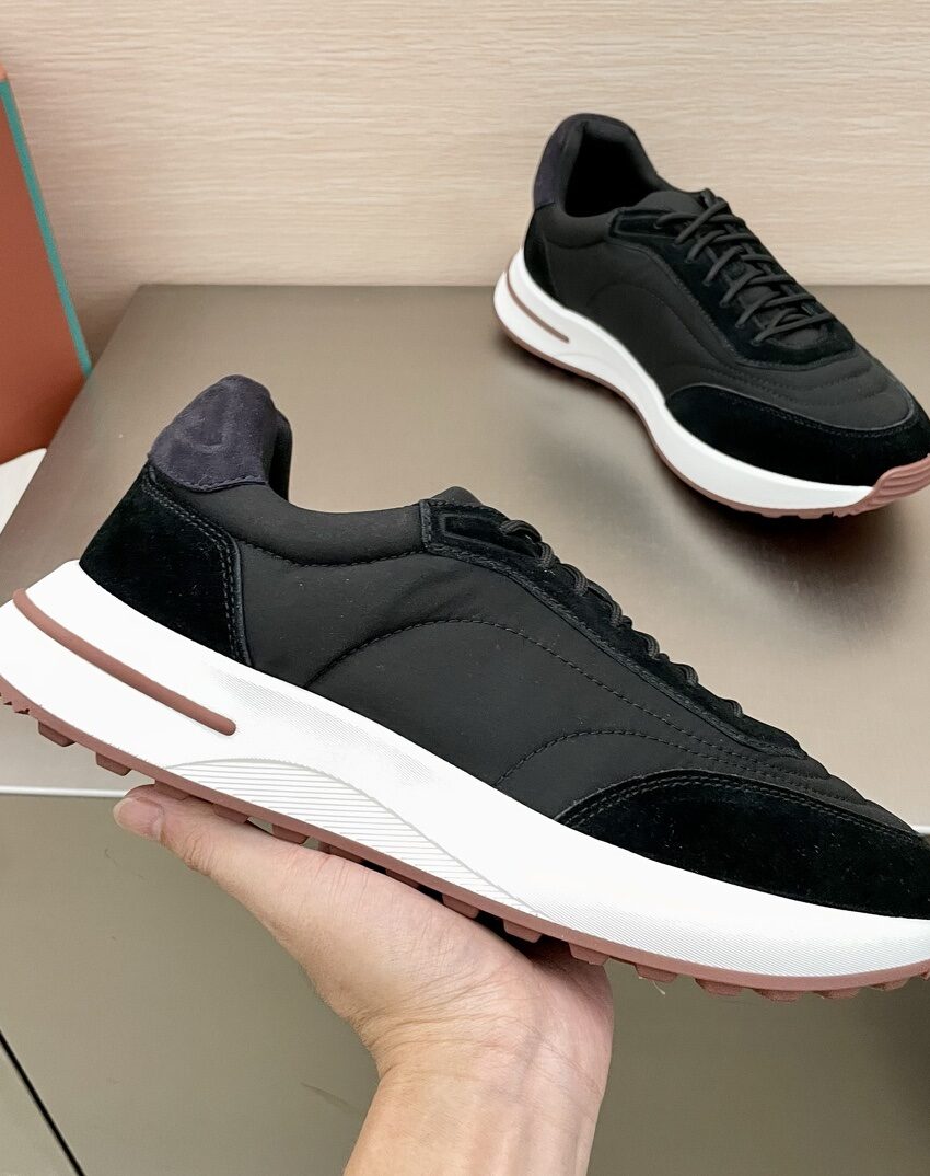 Loro Piana Weekend walk - Black