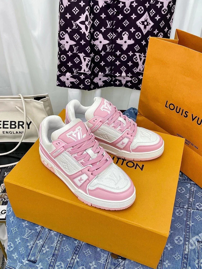 Louis Vuitton LV Trainers roze / laatste paar