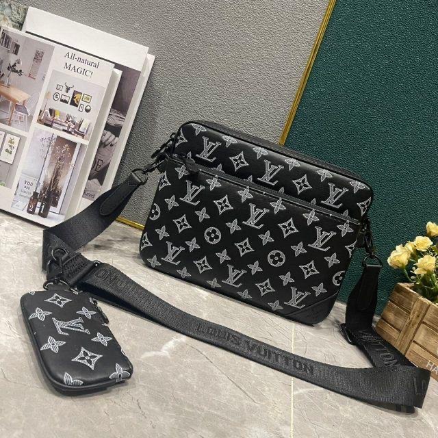 Louis Vuitton bag black