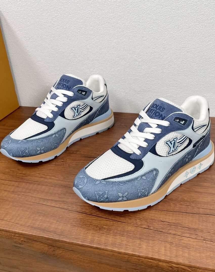 Louis vuitton Run away blue