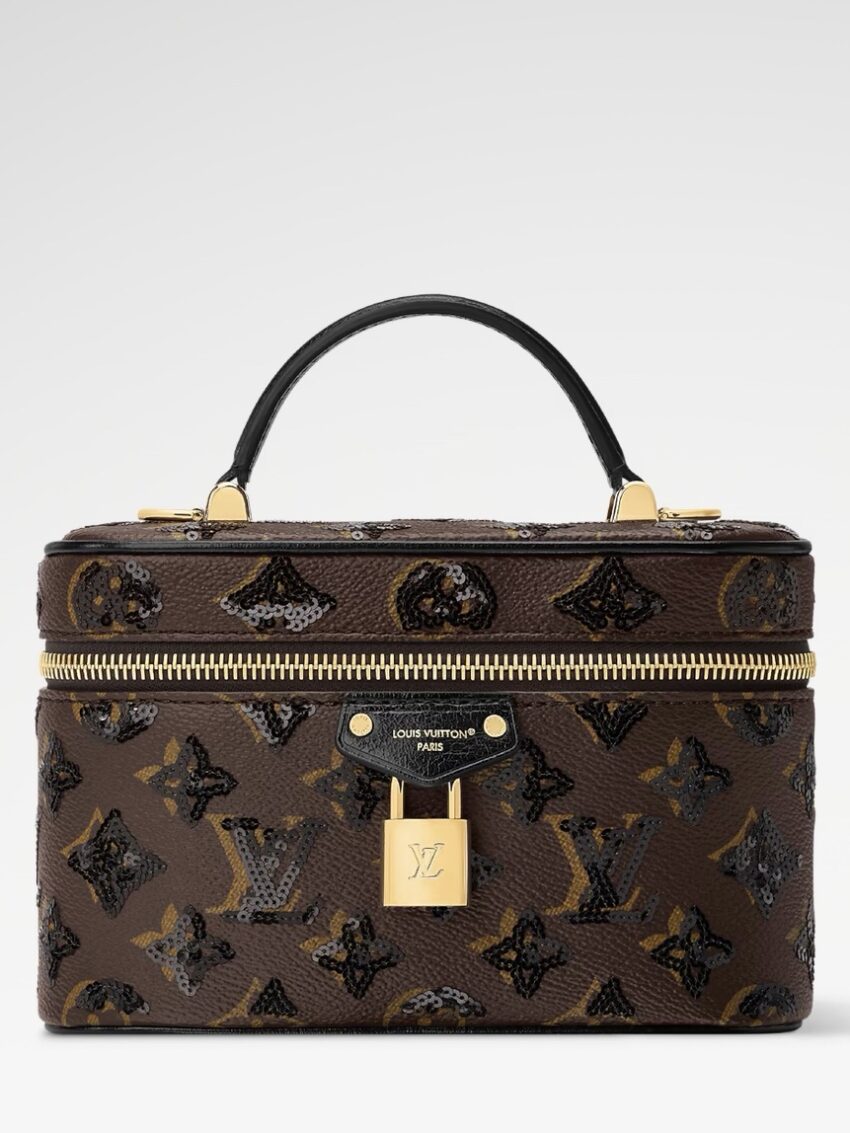 Louis Vuitton- Vaninty Chain Pouch