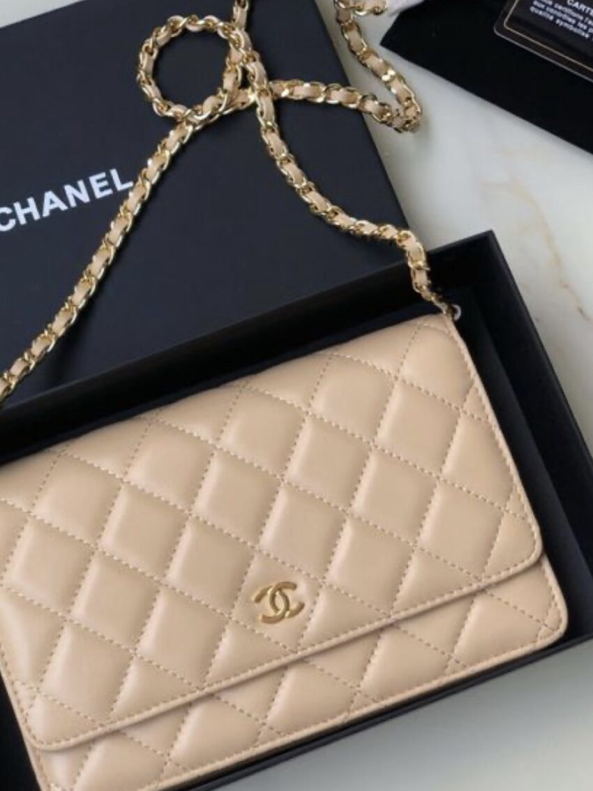 Chanel- Wallet On Chain Beige