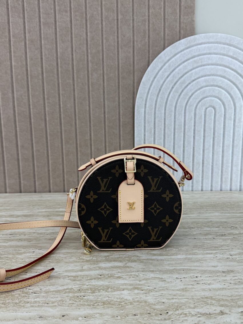 Louis Vuitton- Boite Chapeau MM