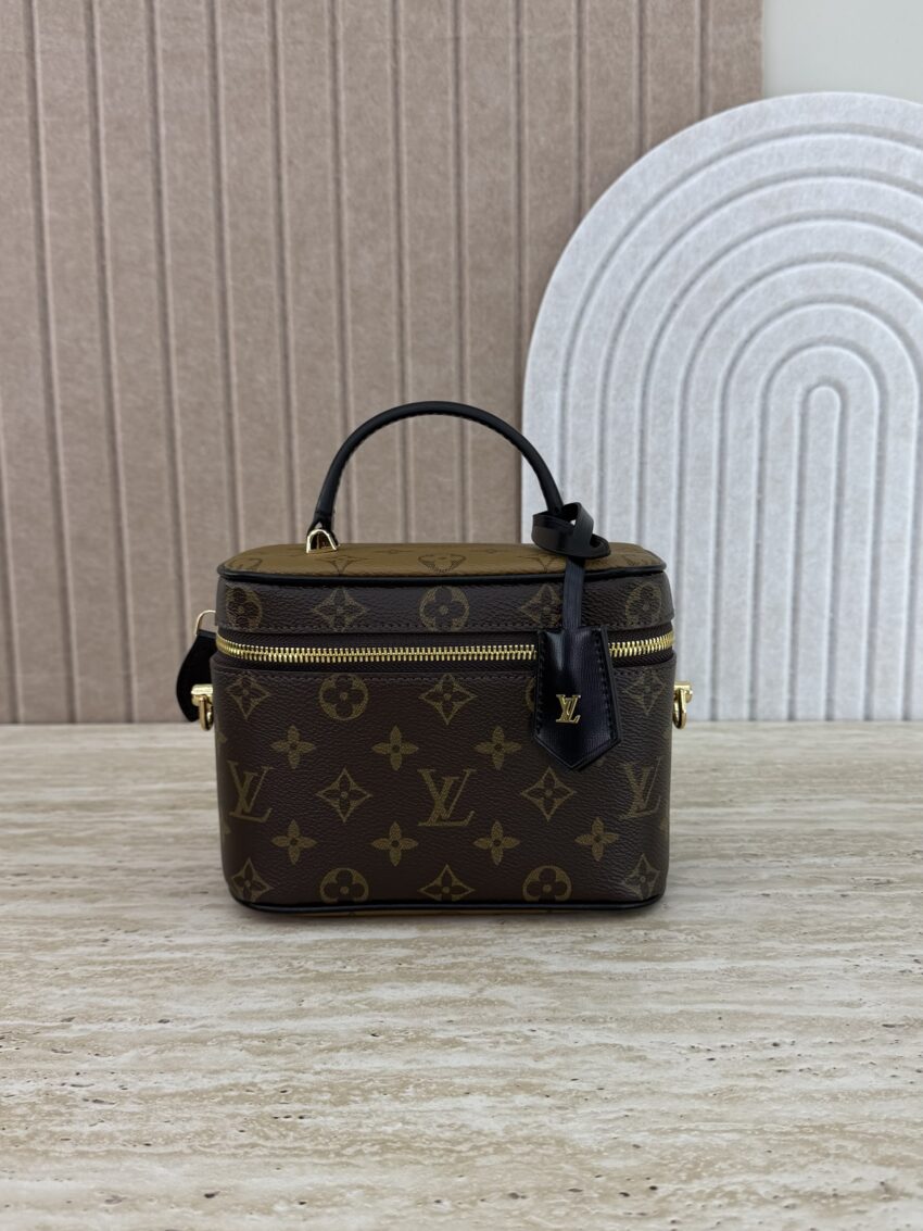 Louis Vuitton- Vanity PM