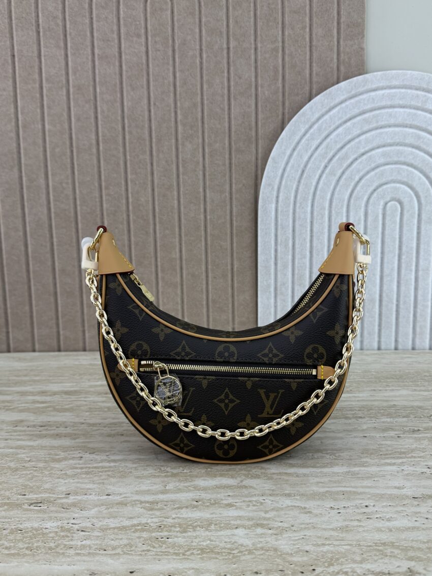 Louis Vuitton- Loop Bag