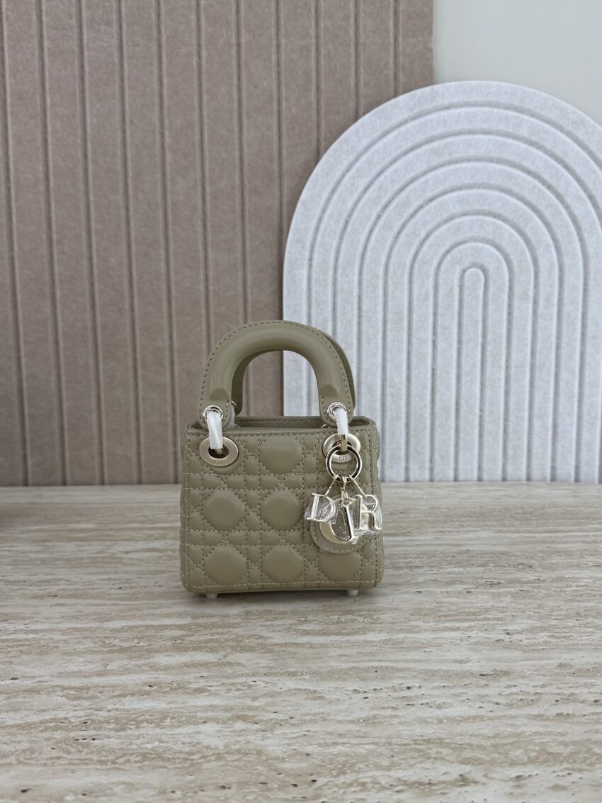 Lady Dior- Microtas Beige